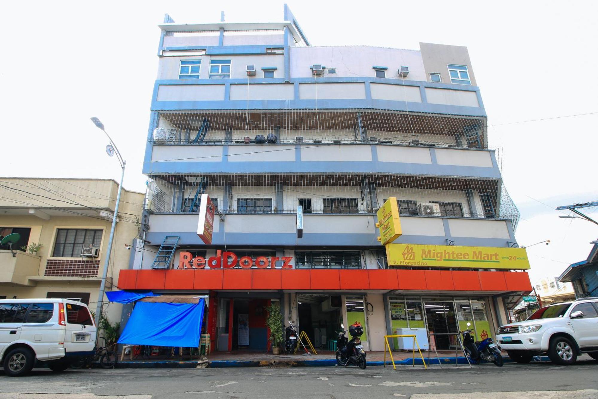Reddoorz @ P Florentino Street Sampaloc Manila Ngoại thất bức ảnh